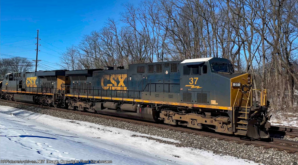 CSX 37 leads B158.